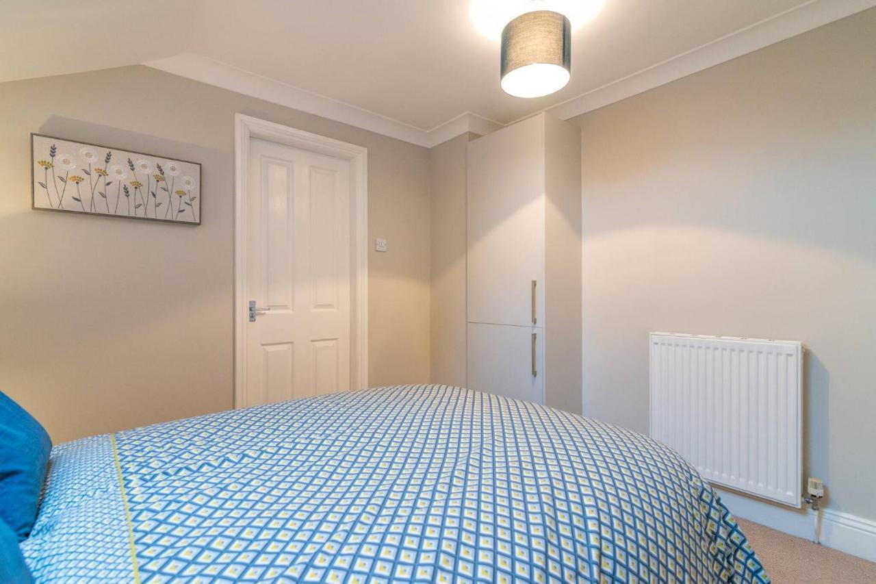 Modern Living 2 Bedroom Apartment South Wilmslow Exterior foto