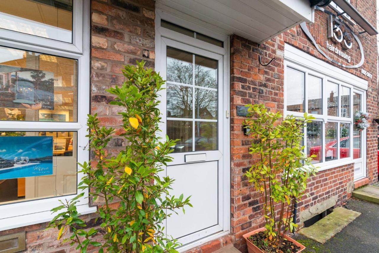 Modern Living 2 Bedroom Apartment South Wilmslow Exterior foto